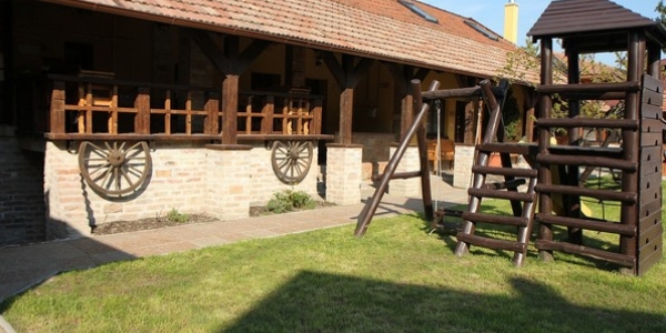 Gellény Szálló Apartman Gyula