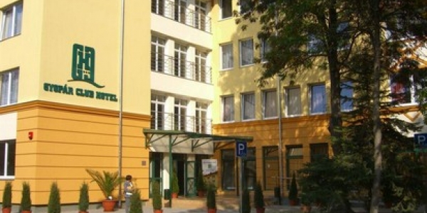 Gyopár Club Hotel és Konferencia Központ