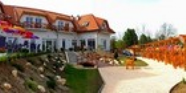 Mártoni Csárda és Fogadó